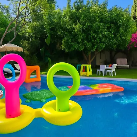 Small Paradise With Private Pool, Jacuzzi And Complete Privacy Villa Ialisos